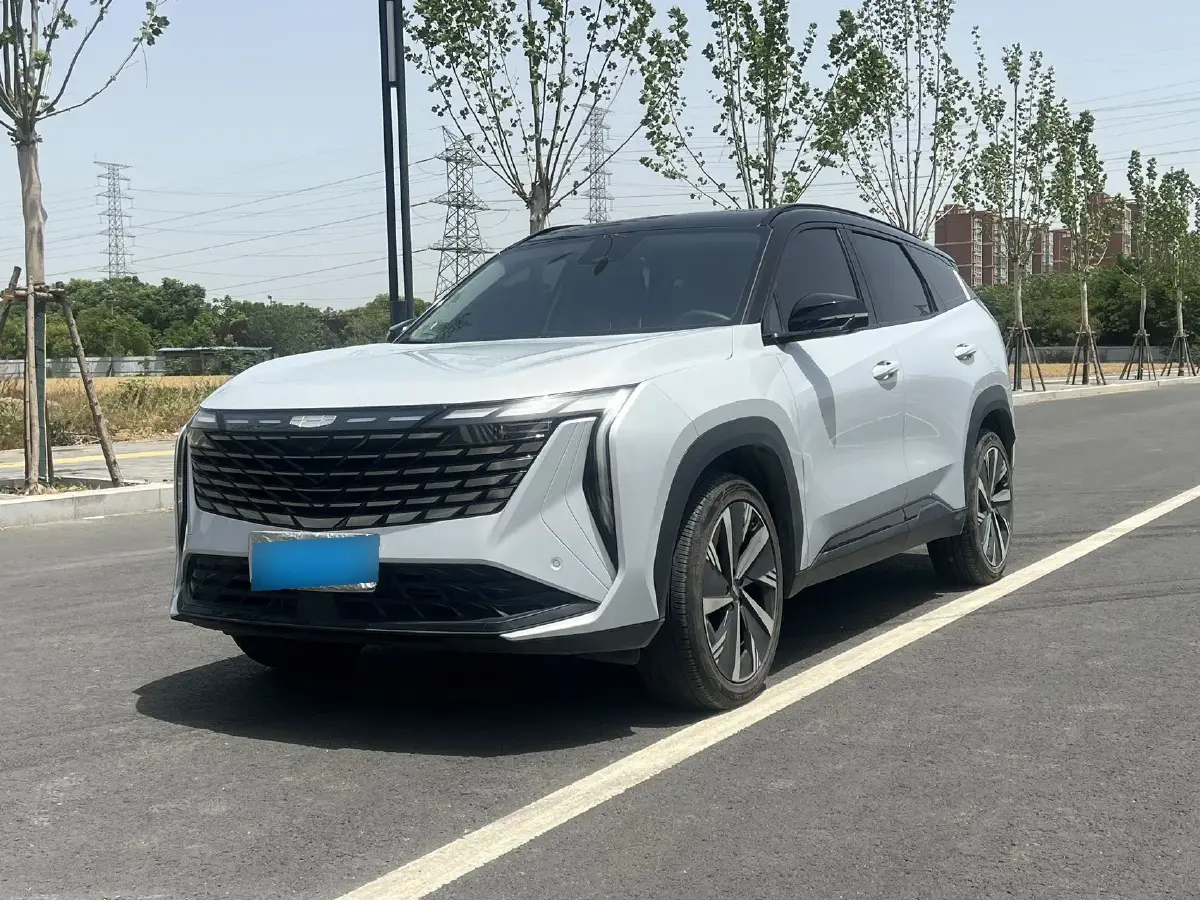 2024 Geely StarRay 1.5T 181HP L4 7DCT