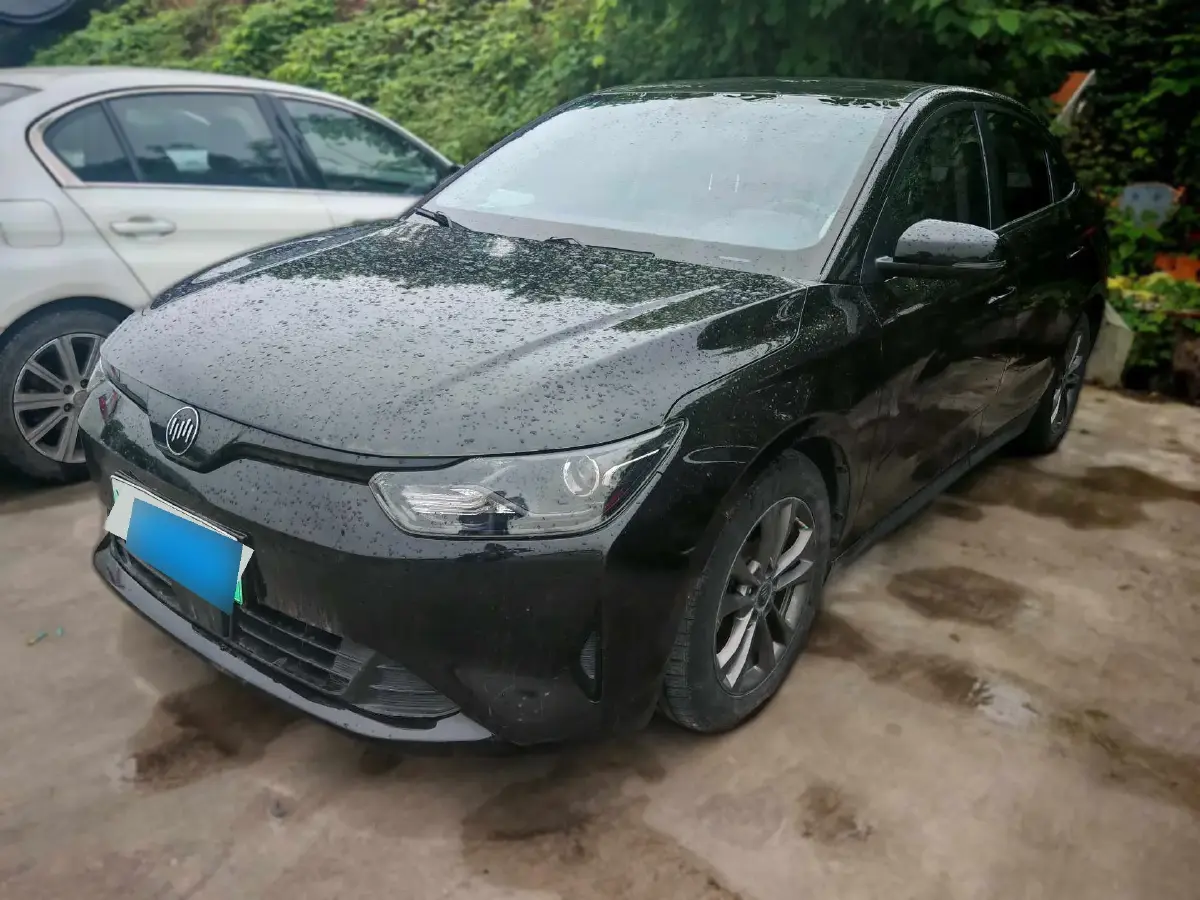 2021 Weltmeister E.5 BEV 58.589KWH