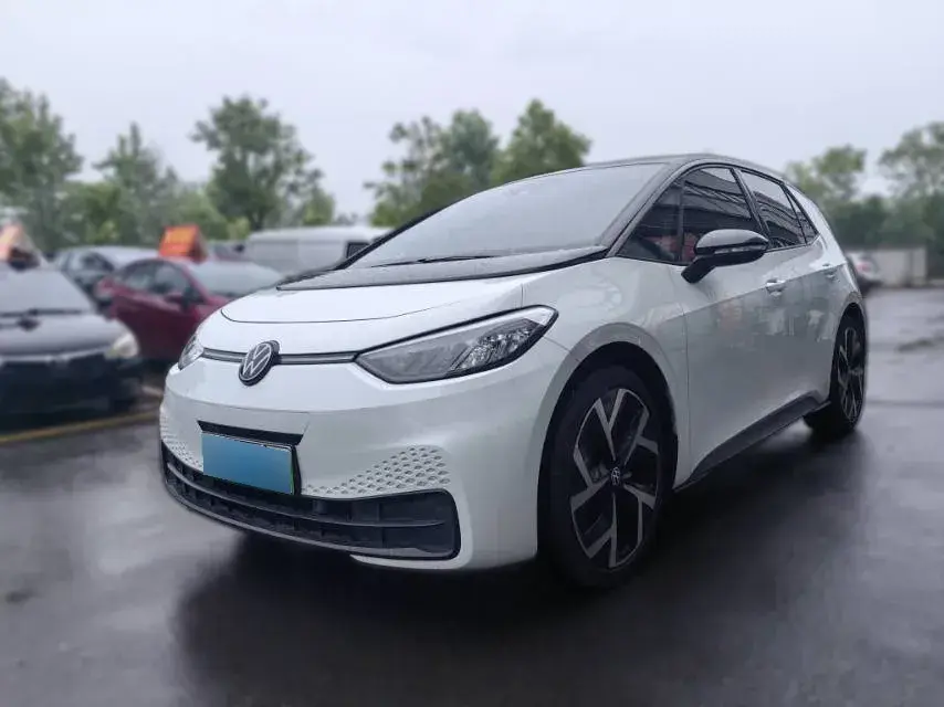 2023 Volkswagen ID.3 BEV 52.8KWH