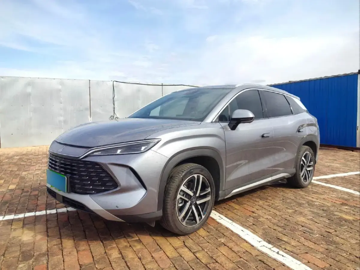 2024 BYD SongL DM-i 1.5L 101HP L4 E-CVT PHEV 26.6KWH