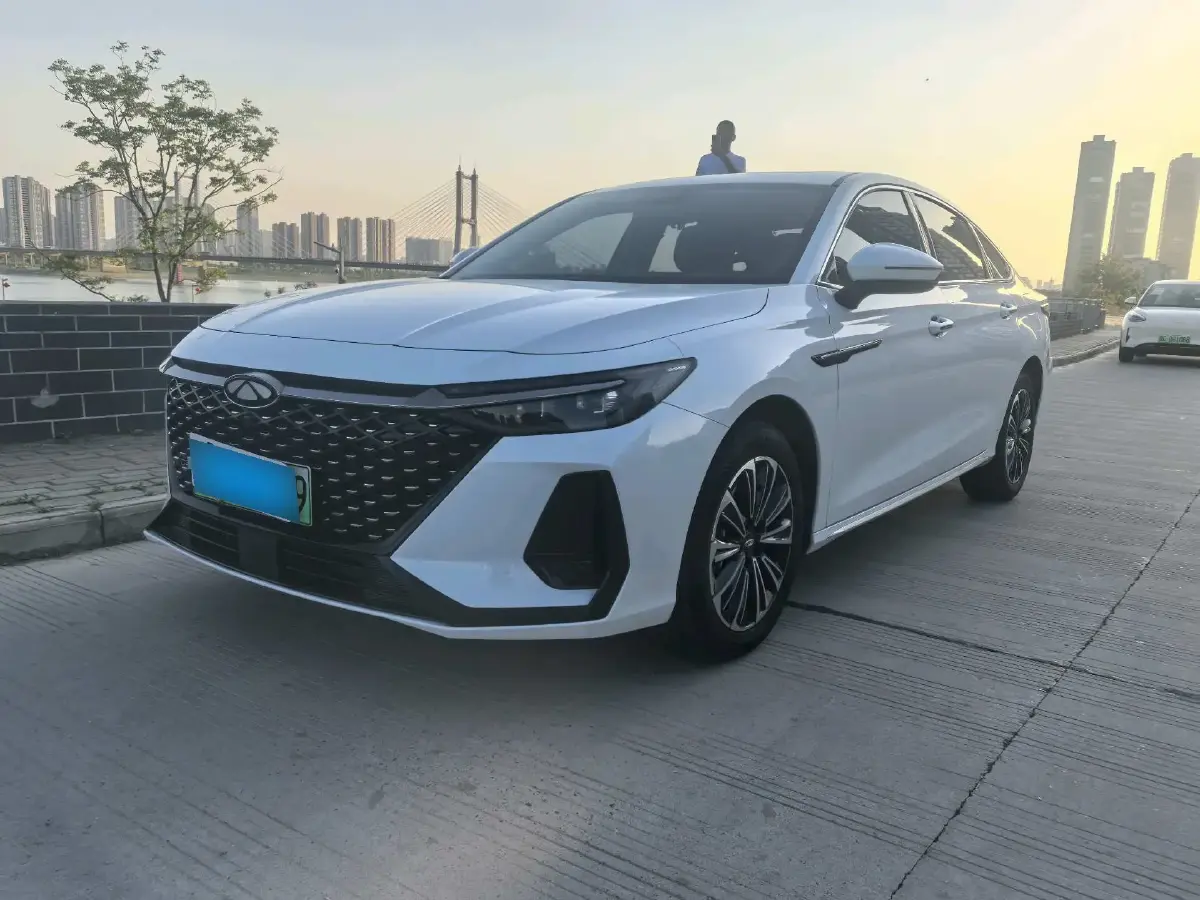 2024 Fulwin FulwinA8 1.5T 156HP L4 1DHT PHEV 18.3KWH