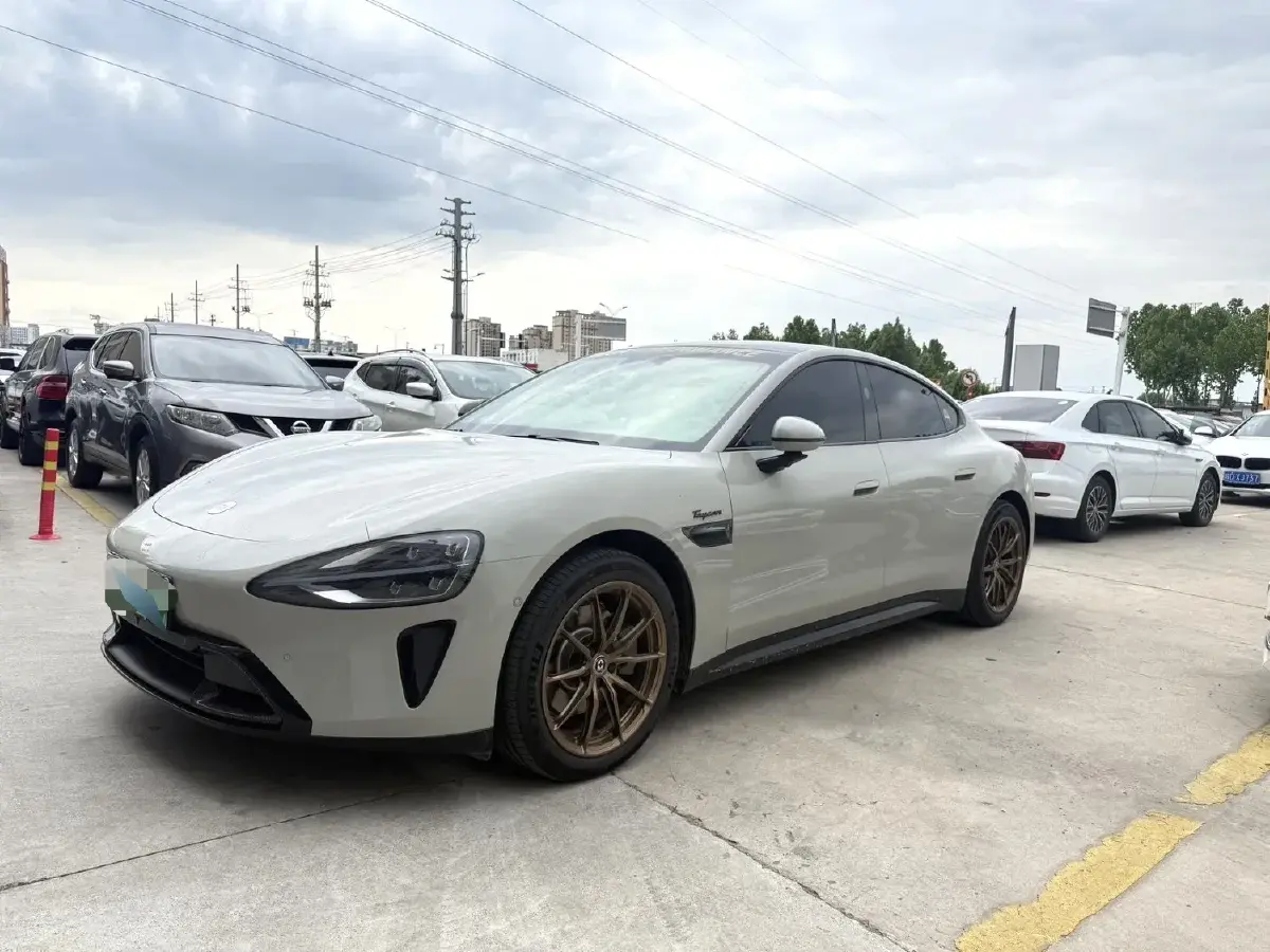 2024 MI SU7 BEV 73.6KWH