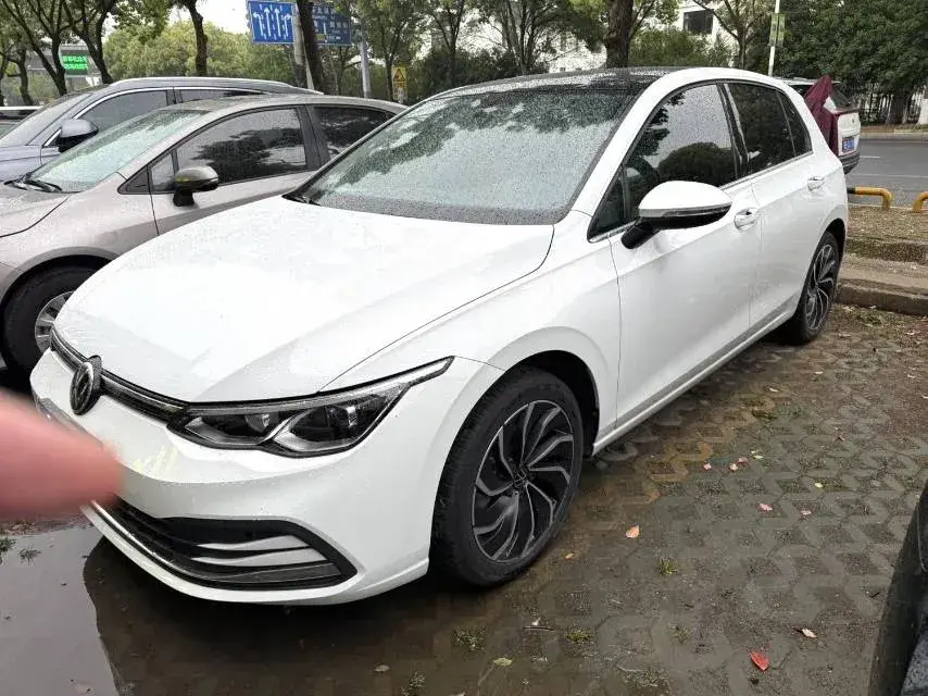 2021 Volkswagen Golf 1.4T 150HP L4 7DCT