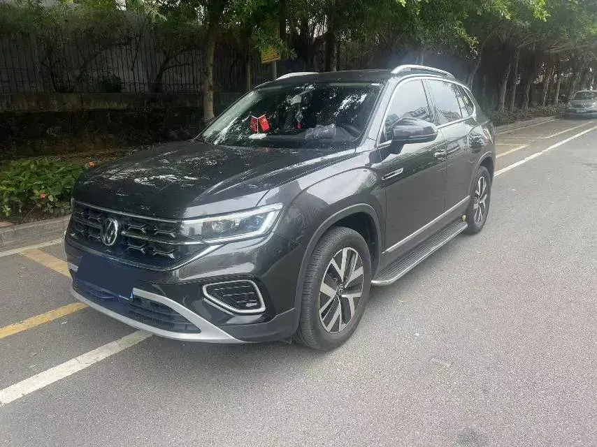 2023 Volkswagen Tayron 2.0T 186HP L4 7DCT