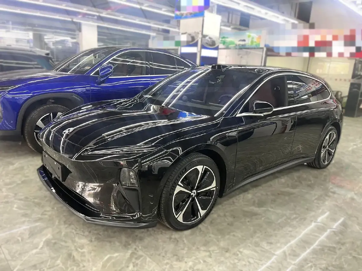 2024 NIO ET5T BEV 75KWH