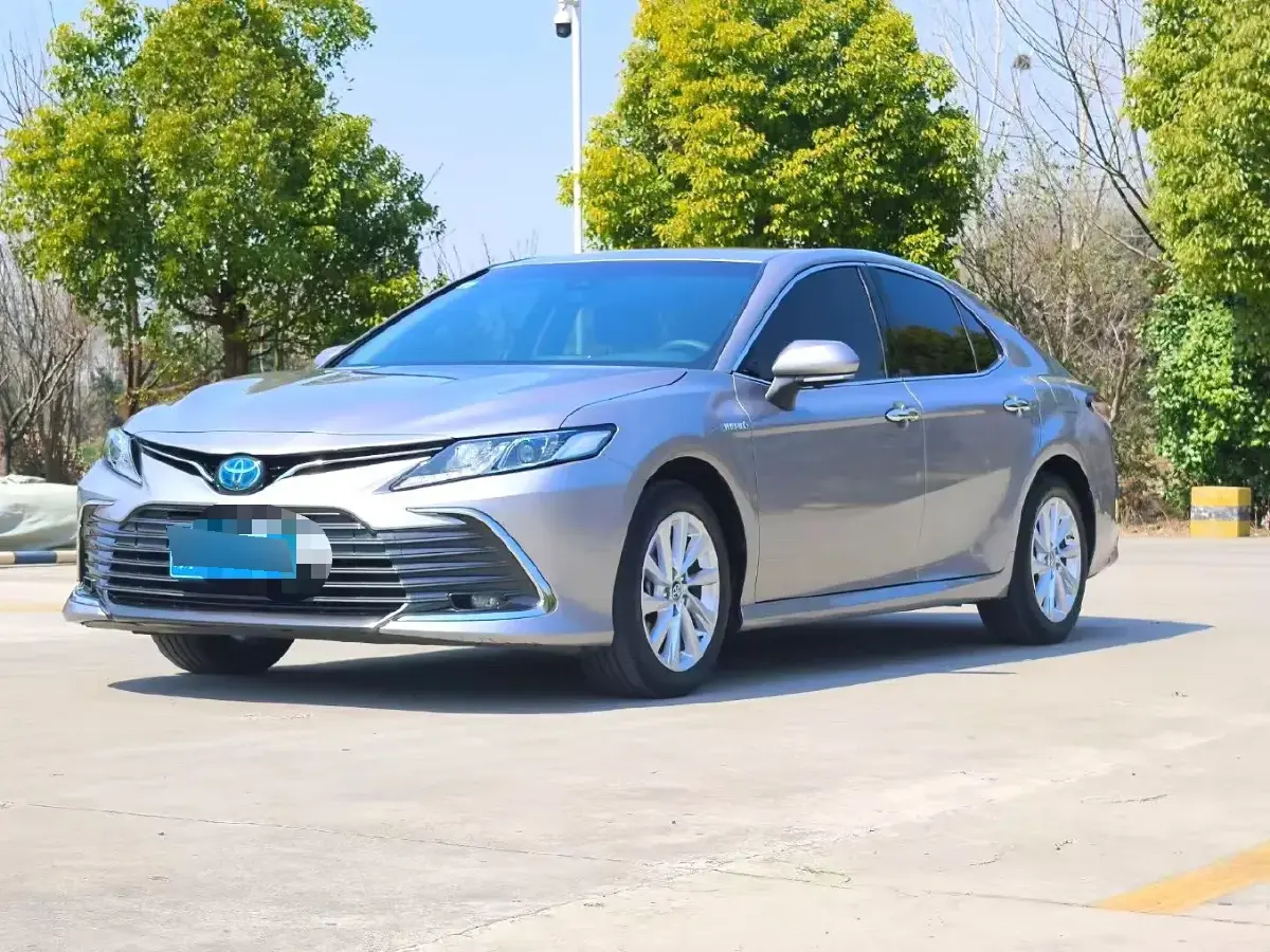 2021 Toyota Camry 2.0L 178HP L4 CVT