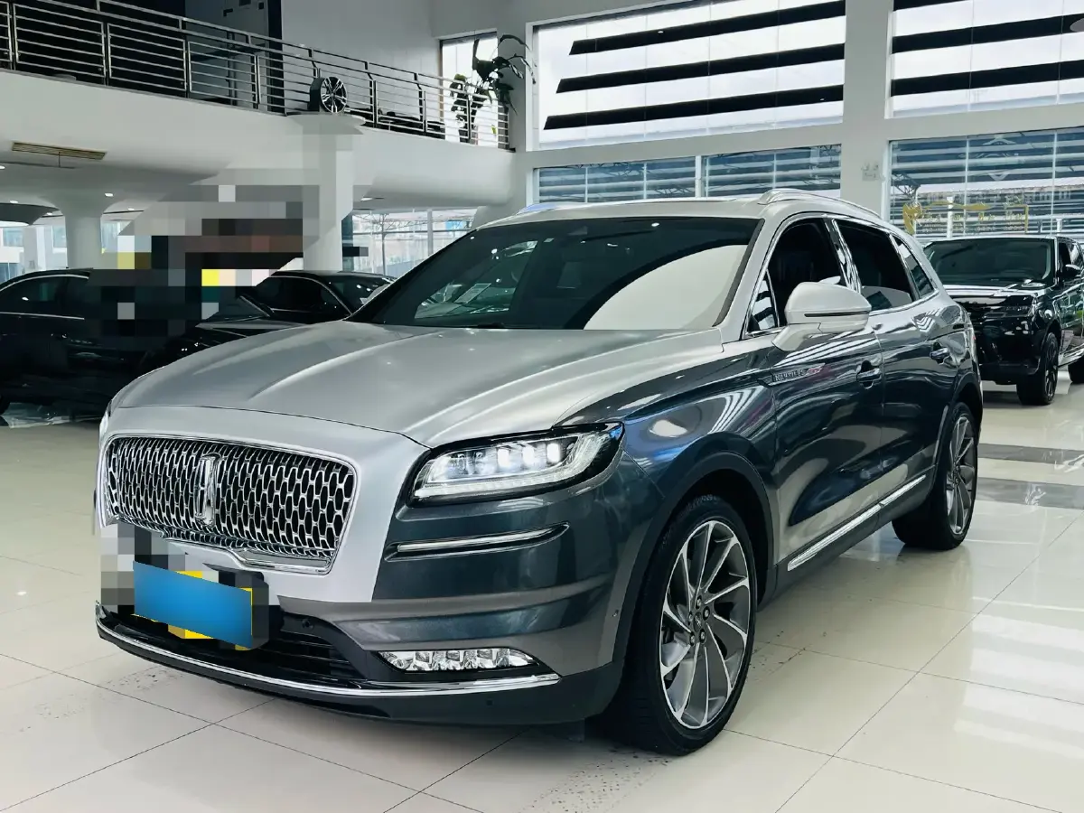 2021 Lincoln Nautilus 2.7T 322HP V6 8AT