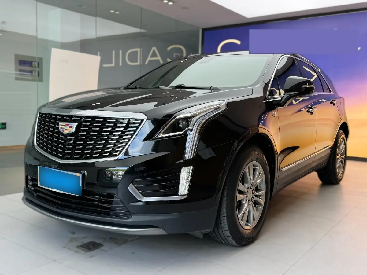 2022 Cadillac XT5 2.0T 237HP L4 9AT