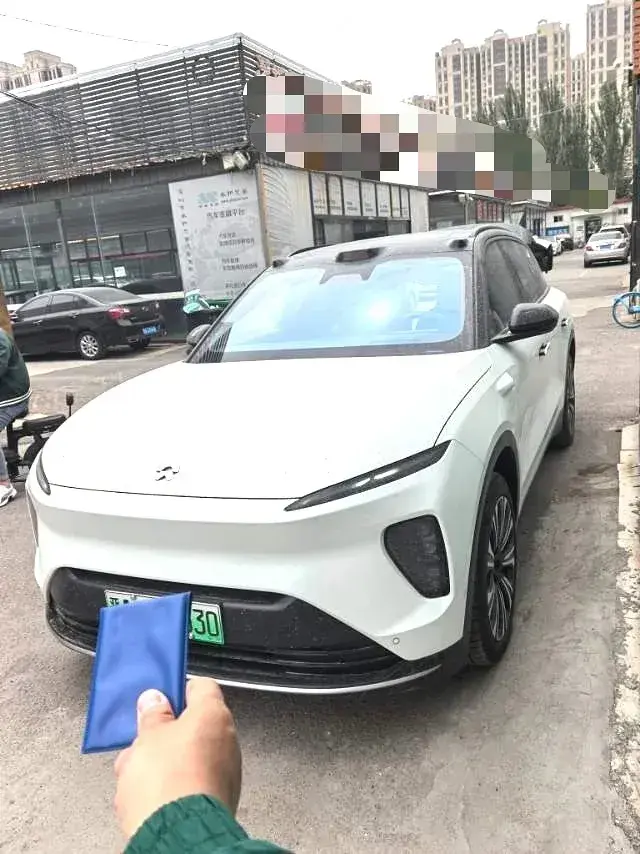 2024 NIO ES8 BEV 75KWH