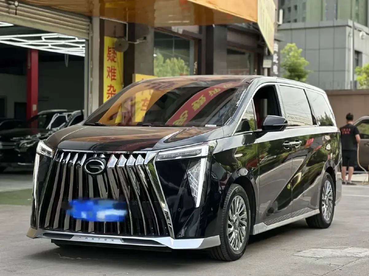 2024 GAC Trumpchi M8 2.0T 252HP L4 8AT