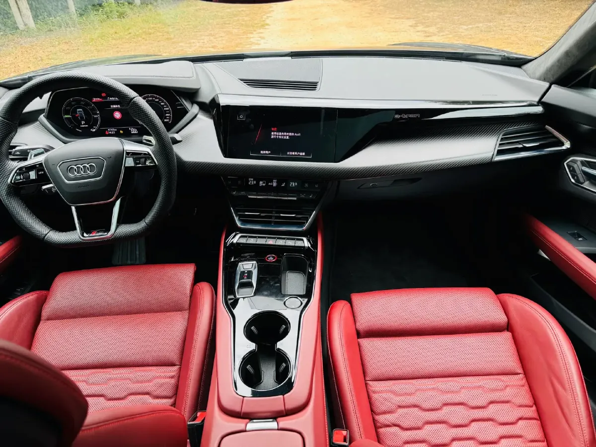 2023 Audi RS e-tron GT 2AT BEV 93.4KWH,autocango,china used car exporter,china ev exporter,chinese used car exporter,chinese used ev exporter