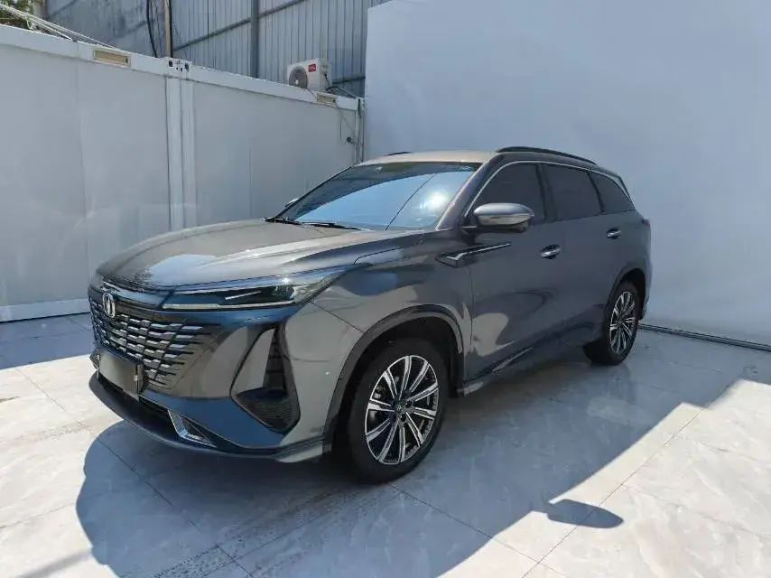 2023 ChangAn CS75 Plus 1.5T 188HP L4 8AT
