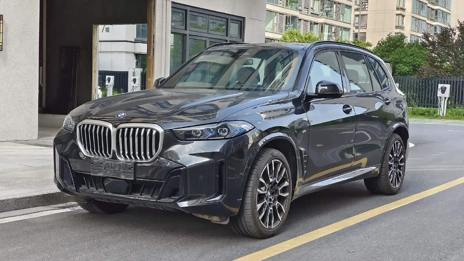 2023 BMW X5 3.0T 381HP L6 8AT