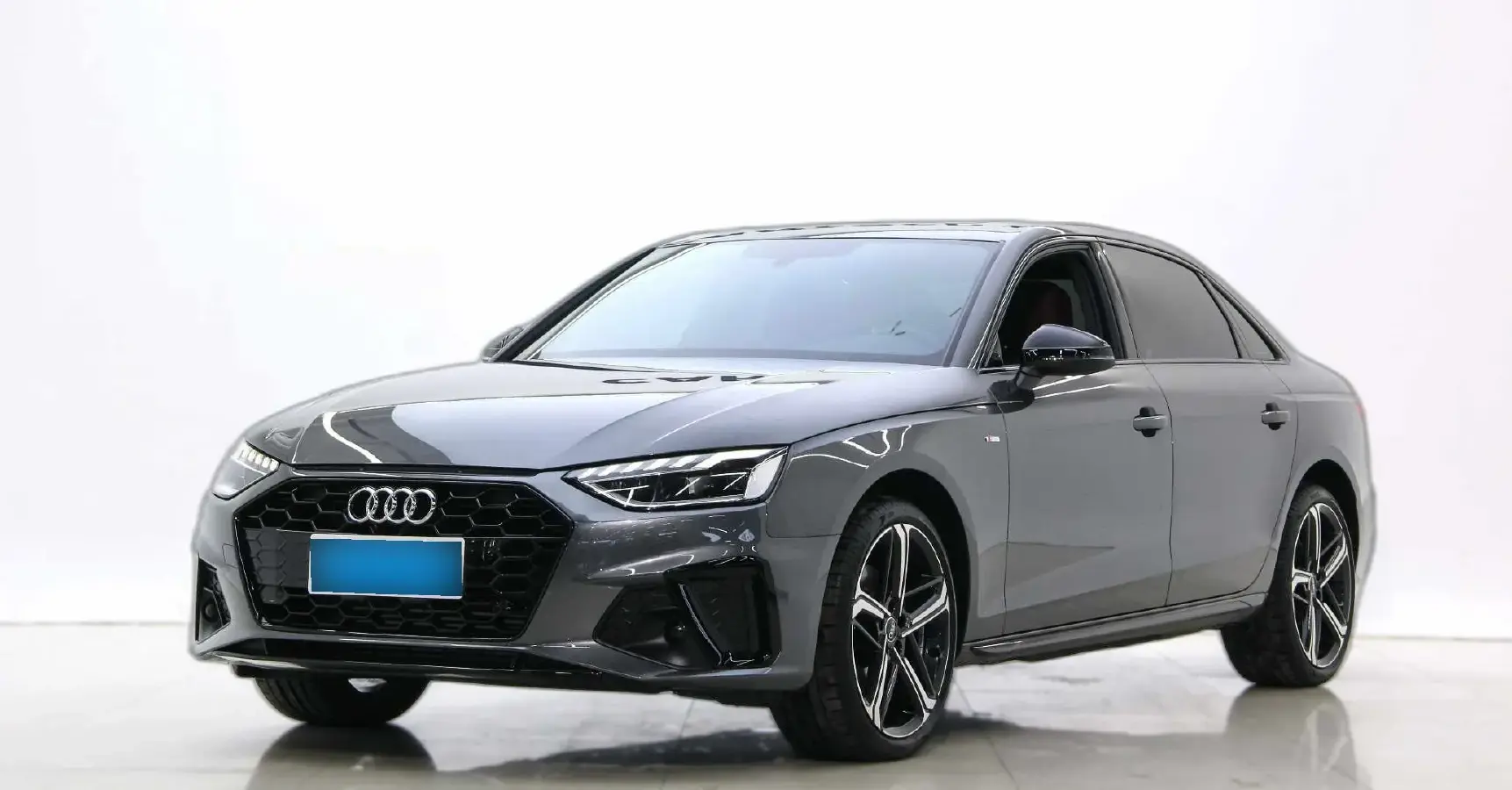 2024 Audi A4L 2.0T 190HP L4 7DCT