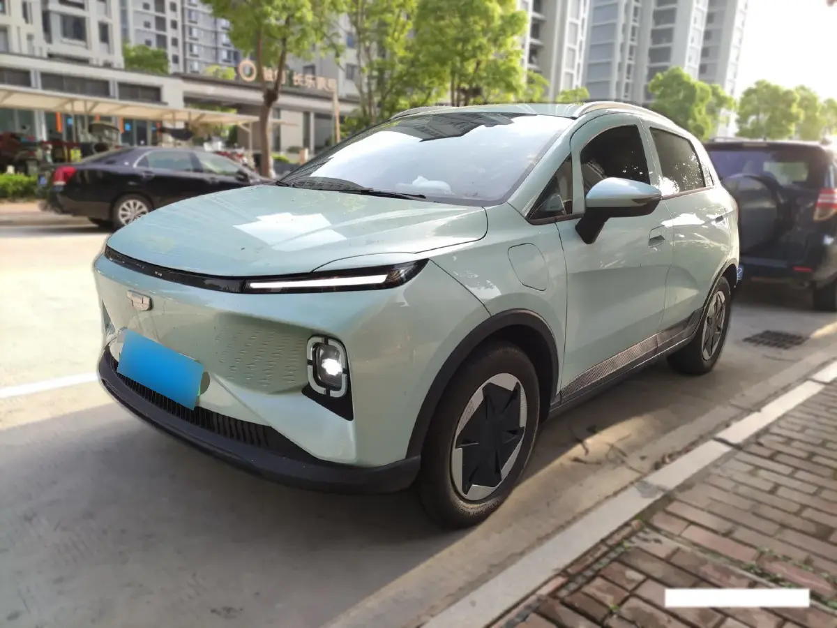 2023 Geometry E BEV 39.4KWH