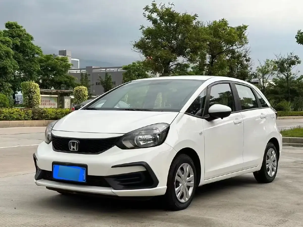 2024 Honda Fit 1.5L 124HP L4 CVT