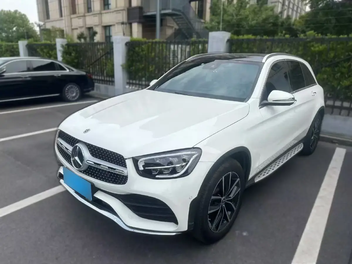 2022 Mercedes-Benz GLC Class 2.0T 258HP L4 9AT