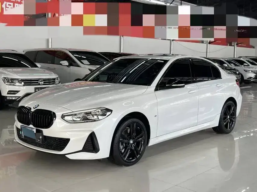 2022 BMW 1 Series 2.0T 192HP L4 7DCT