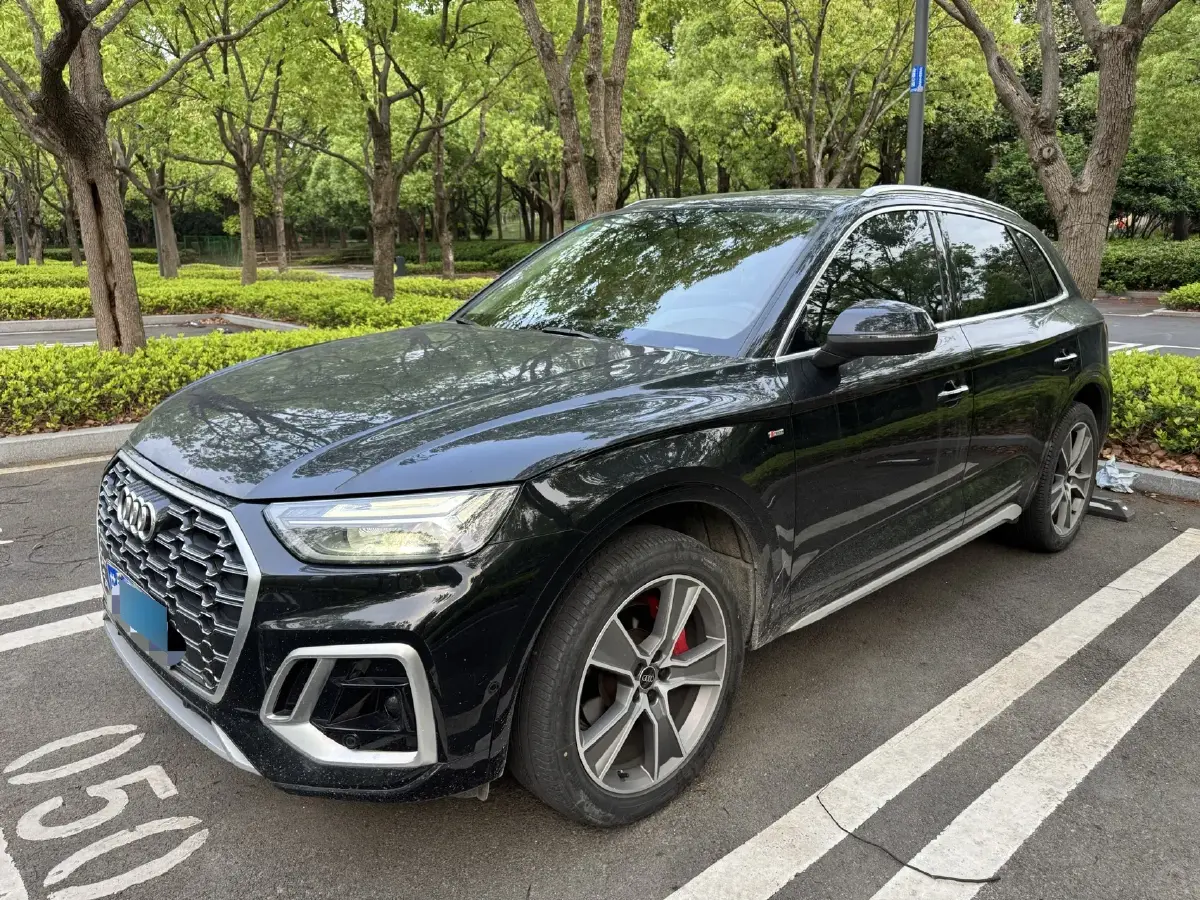 2022 Audi Q5L 2.0T 190HP L4 7DCT