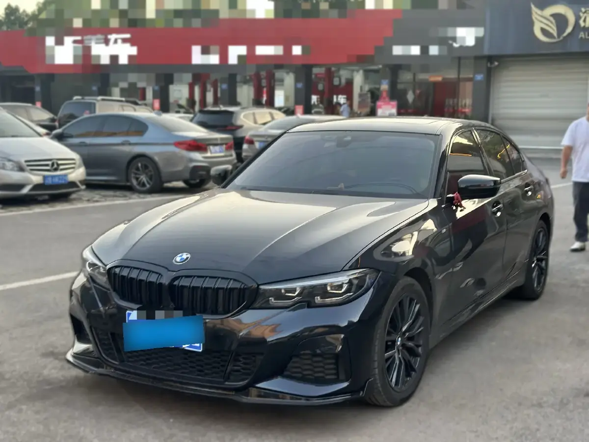 2022 BMW 3 Series 2.0T 184HP L4 8AT