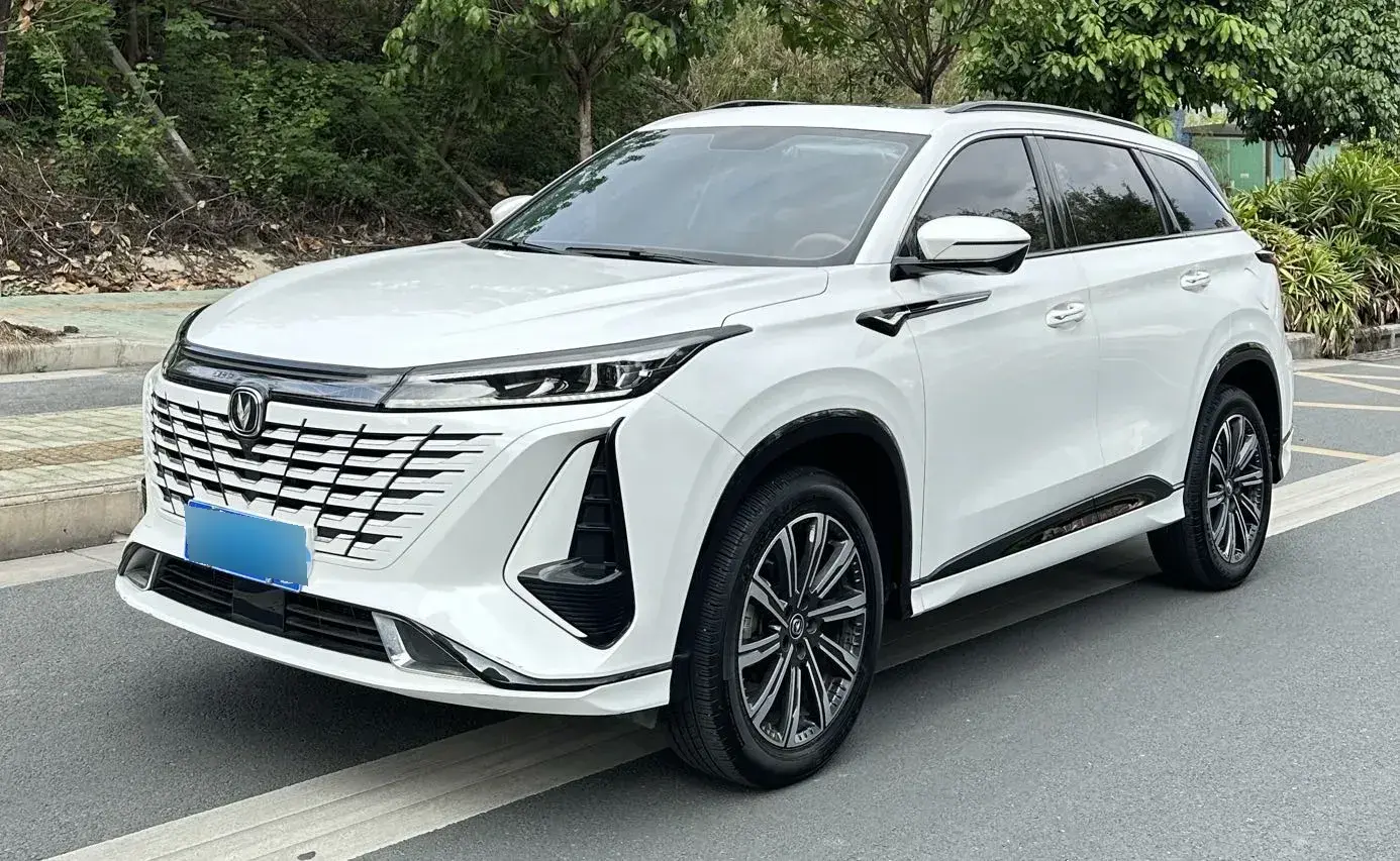 2023 ChangAn CS75 Plus 1.5T 188HP L4 8AT