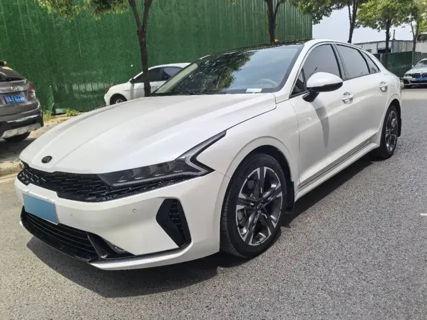 2020 Kia K5 1.5T 170HP L4 7DCT