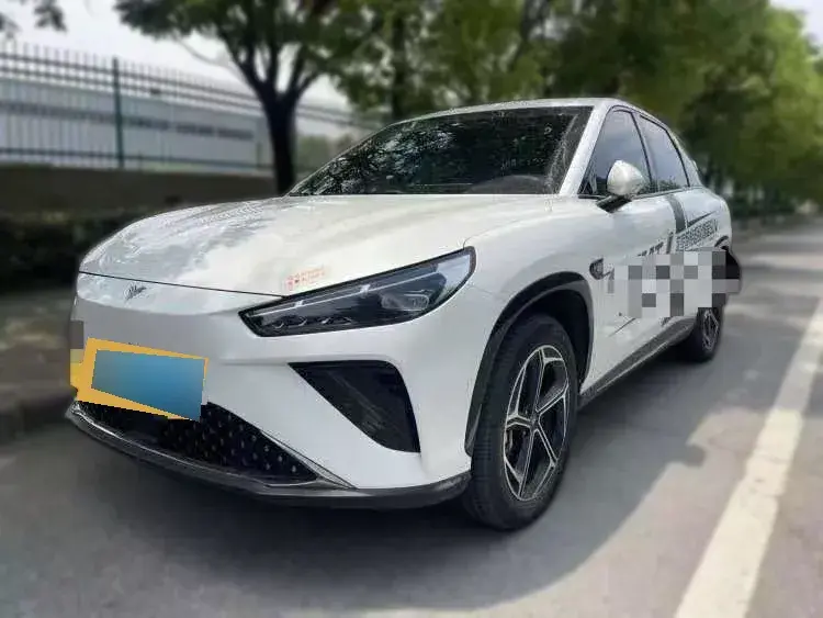 2024 Neta L 1.5L 91HP L4 REEV 40KWH