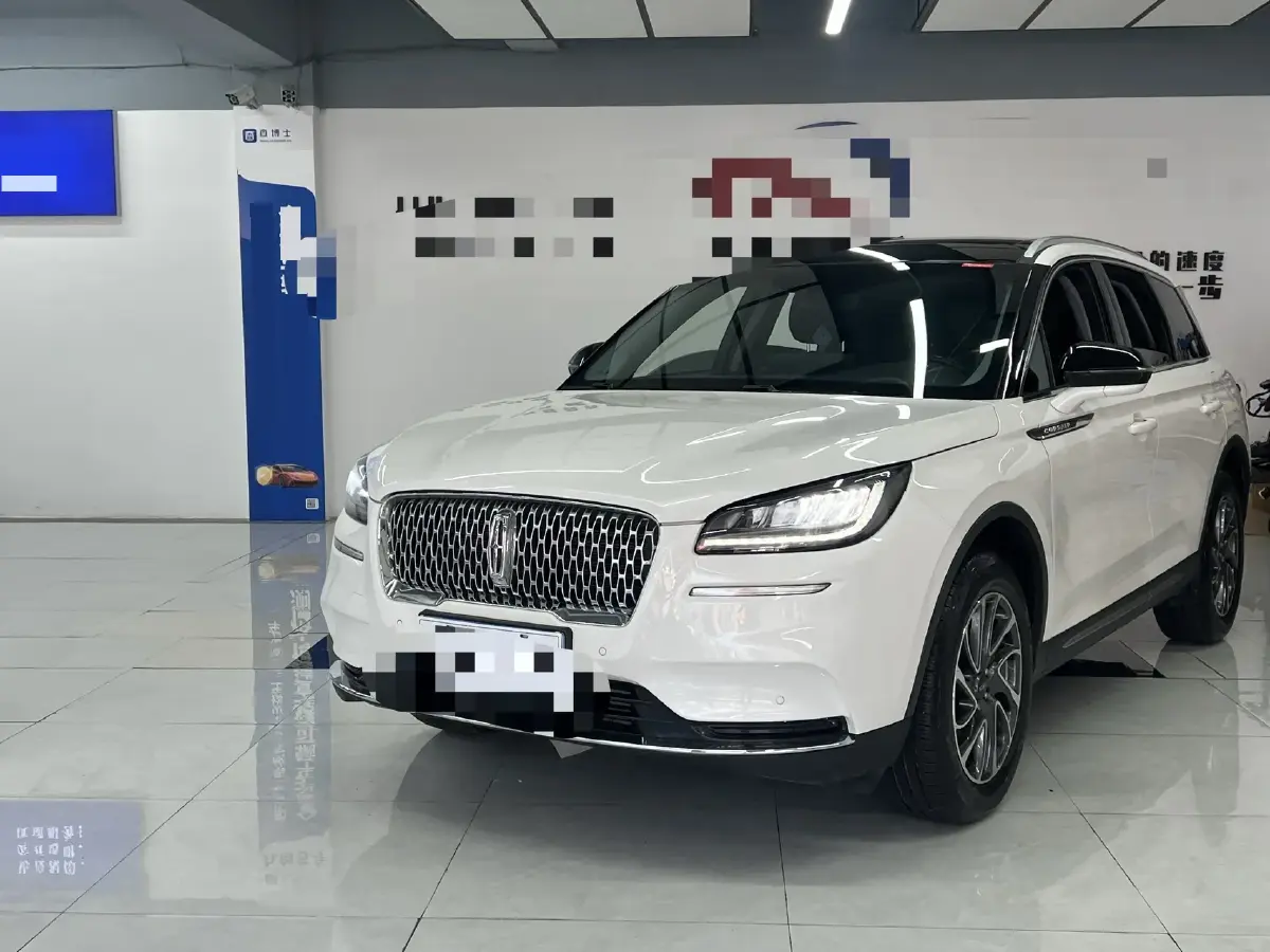 2022 Lincoln Corsair 2.0T 245HP L4 8AT