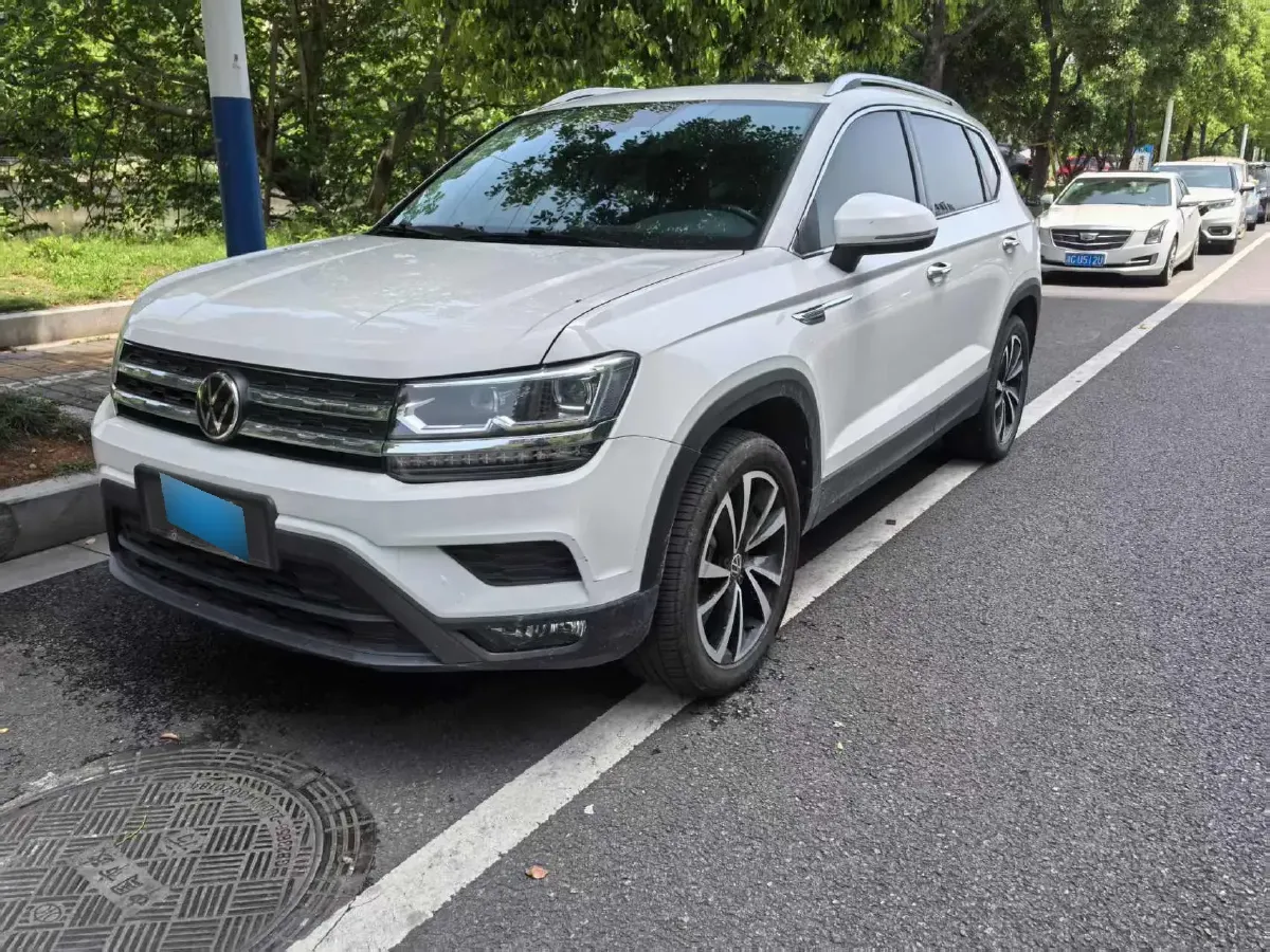 2021 Volkswagen Tharu 1.4T 150HP L4 7DCT,autocango,china used car exporter,china ev exporter,chinese used car exporter,chinese used ev exporter