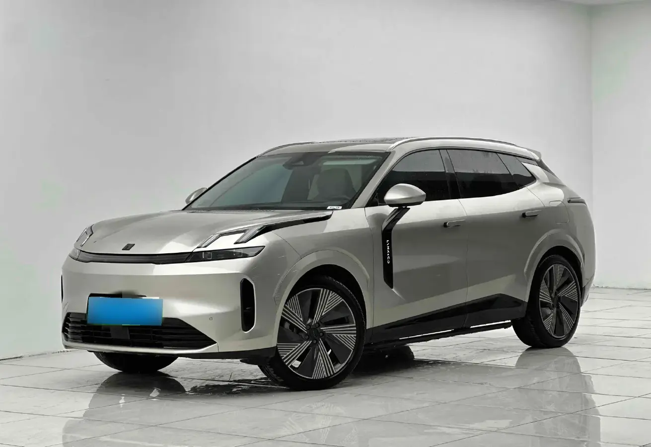 2023 LYNK&CO 08 EM-P 1.5T 163HP L4 3DHT PHEV 39.8KWH
