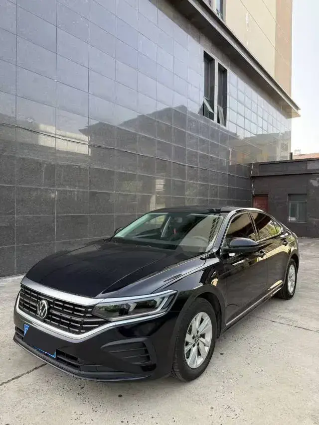 2022 Volkswagen Passat 1.4T 150HP L4 7DCT