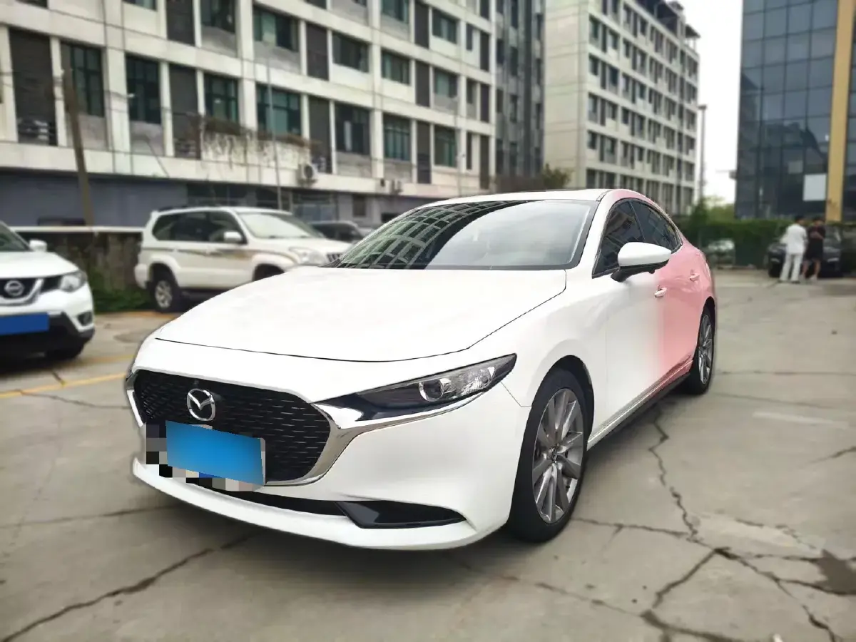 2022 Mazda 3 Axela 2.0L 158HP L4 6AT
