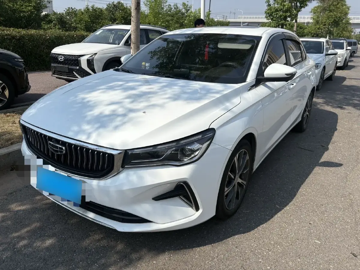 2022 Geely Emgrand L 1.4T 141HP L4 CVT