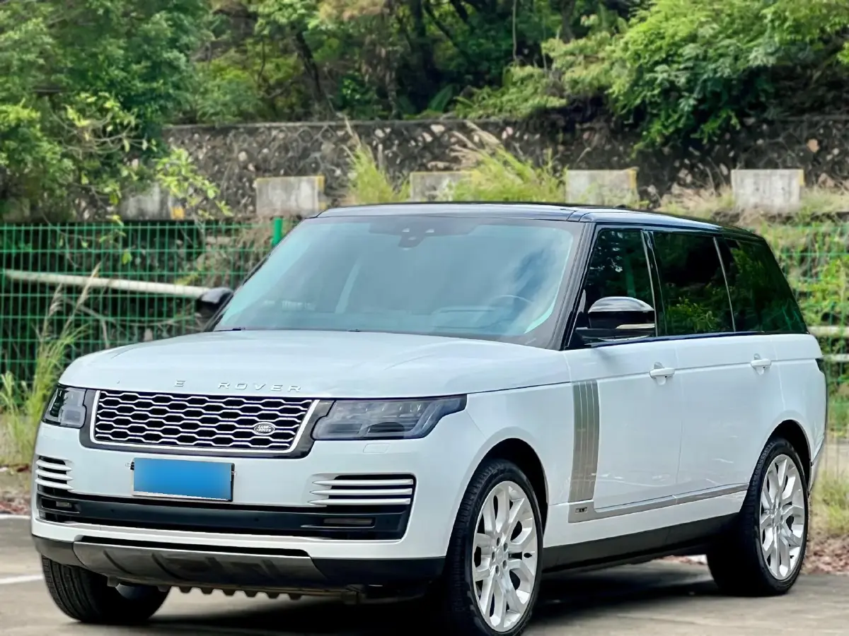 2022 Land Rover Range Rover 3.0T 400HP L6 8AT