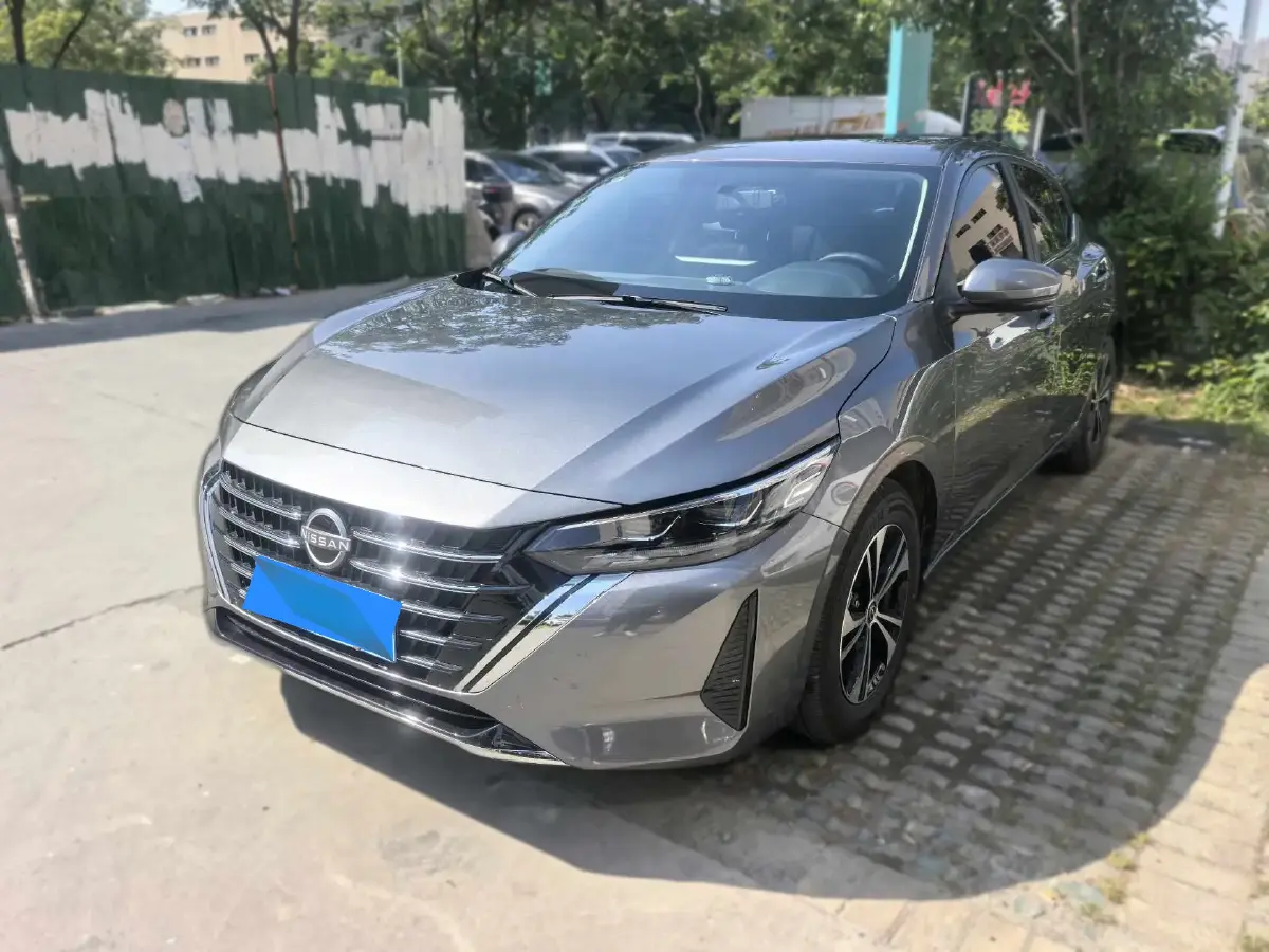 2023 Nissan Sylphy 1.6L 135HP L4 CVT