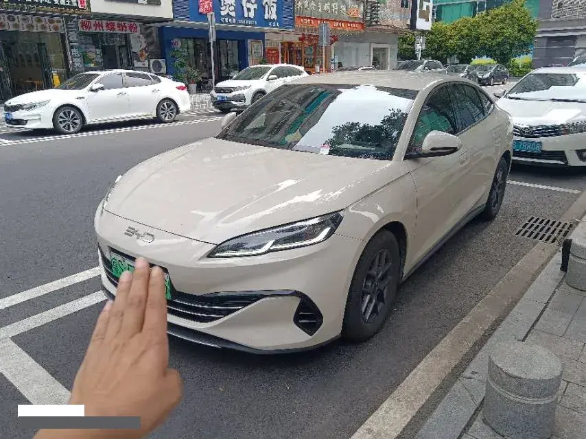 2024 BYD Seal 06 1.5L 101HP L4 E-CVT PHEV 10.08KWH