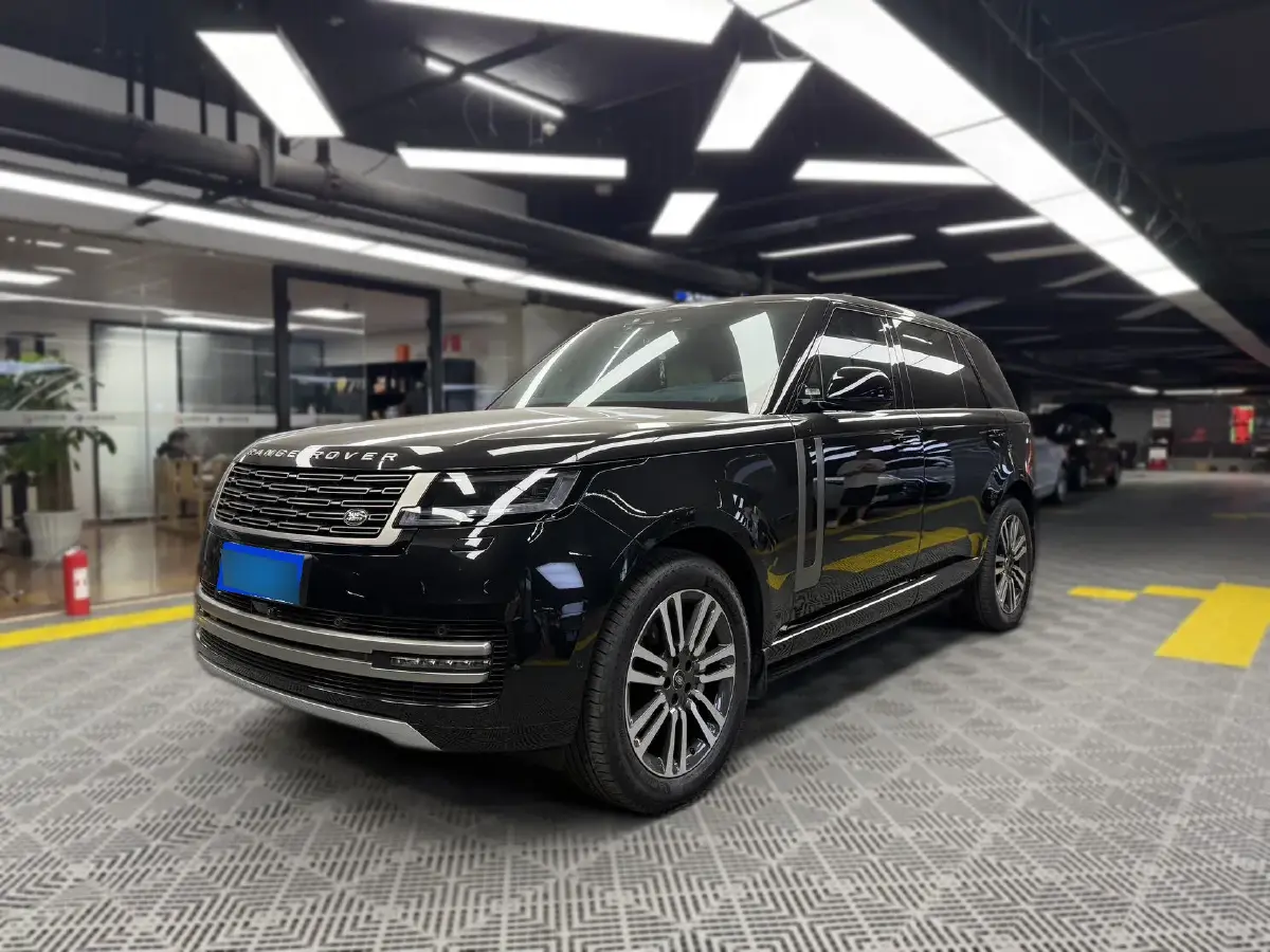 2024 Land Rover Range Rover 3.0T 400HP L6 8AT