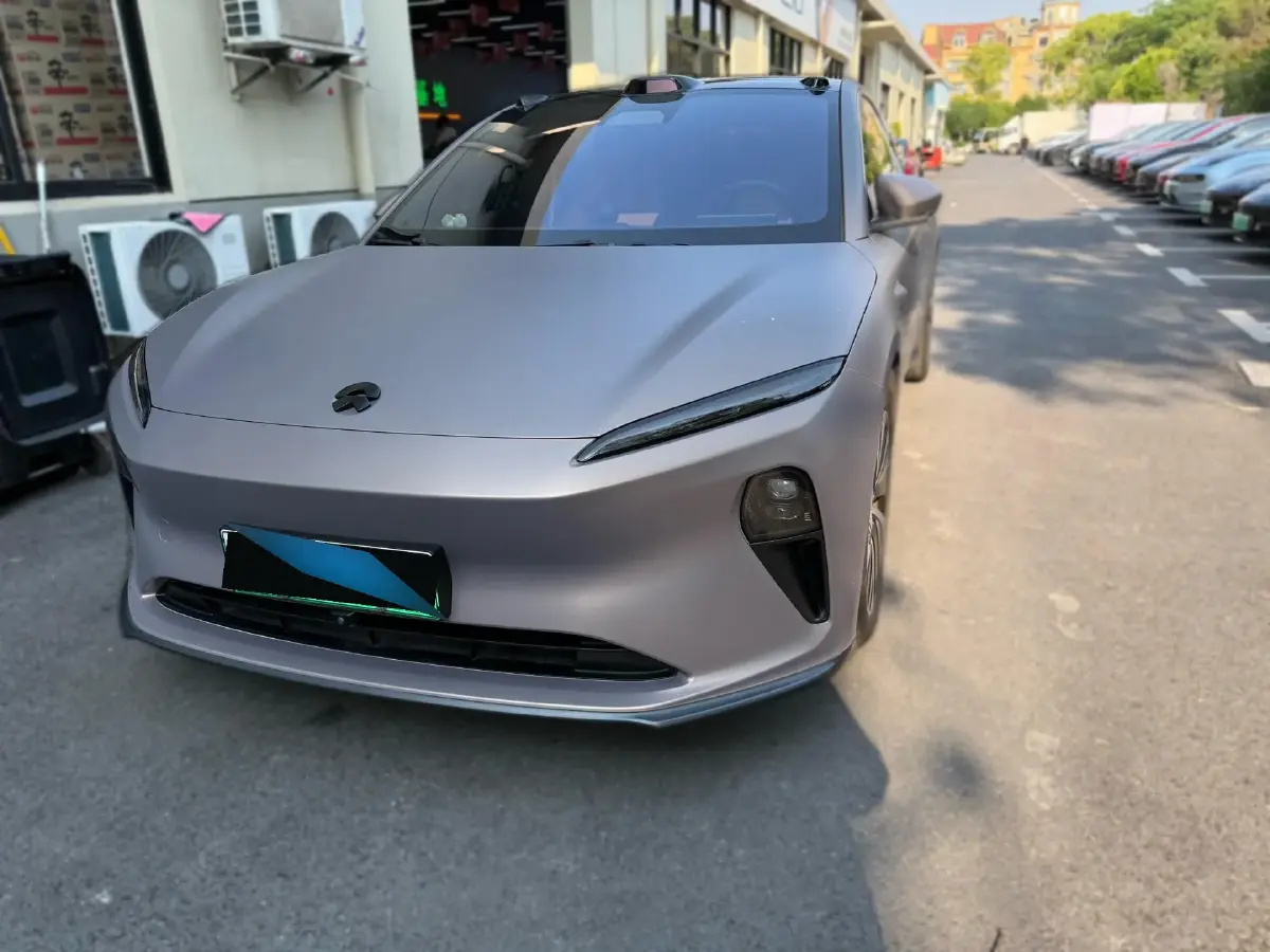 2022 NIO ET5 BEV 75KWH