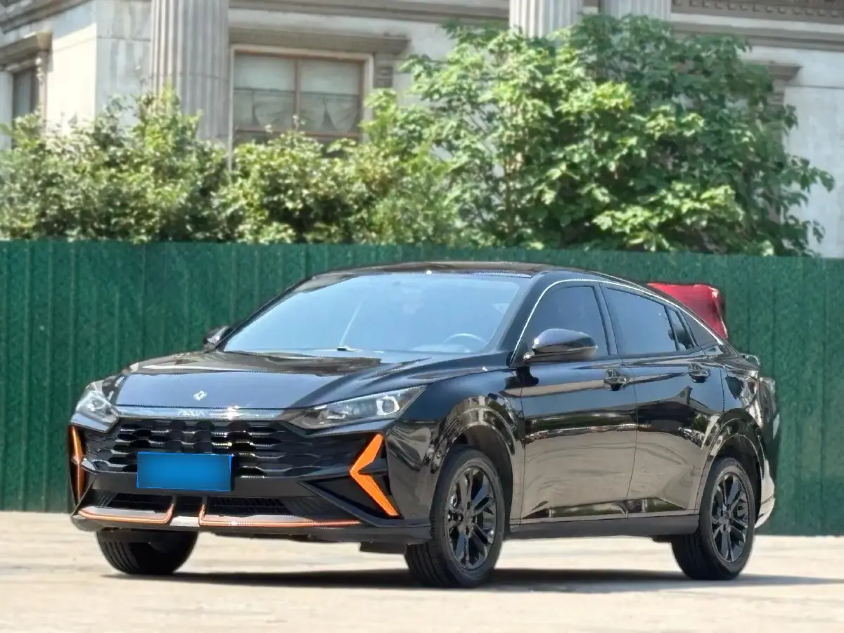 2024 DongFeng Aeolus YiXuan 1.5L 125HP L4 6DCT