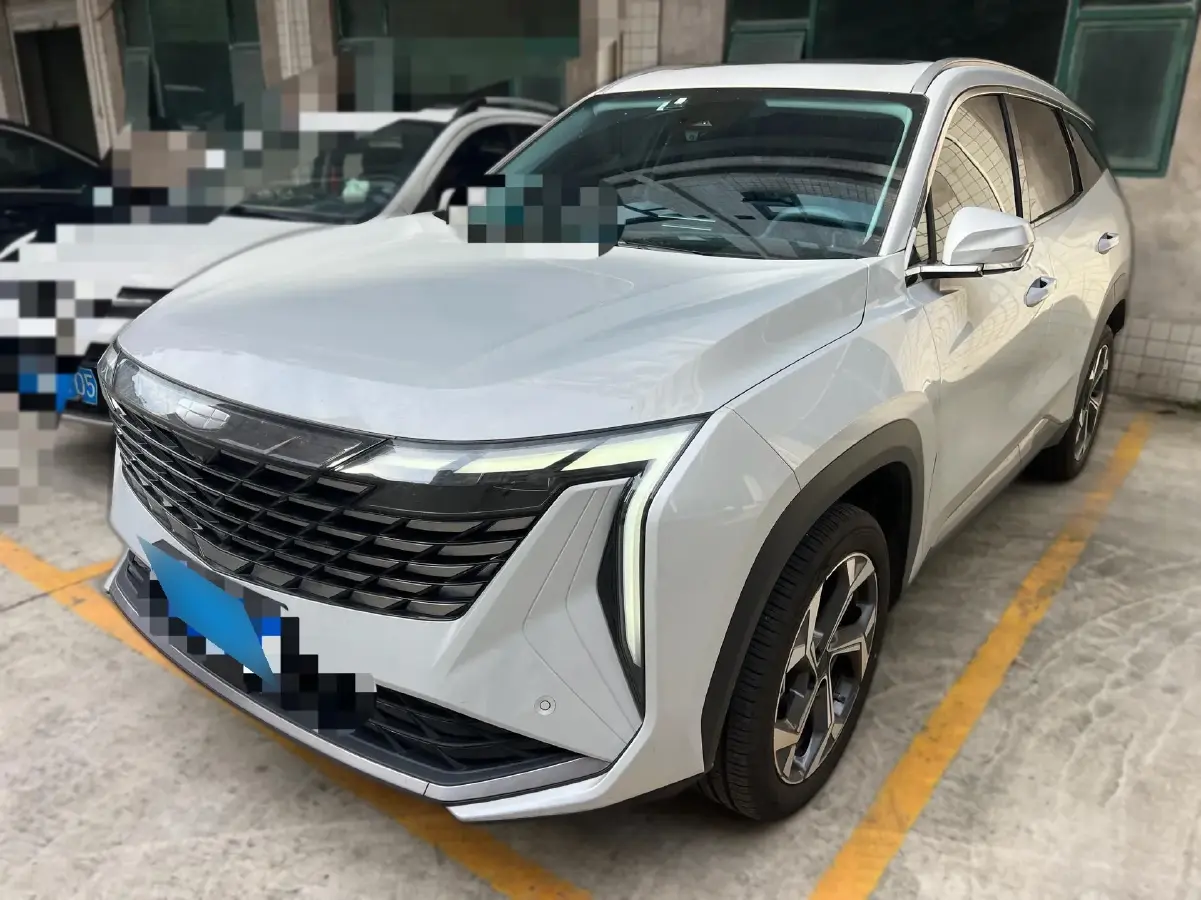 2024 Geely StarRay 1.5T 181HP L4 7DCT