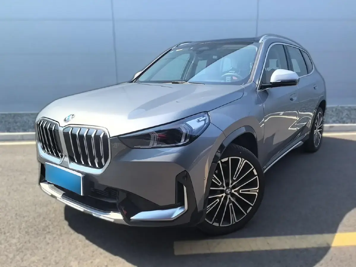 2023 BMW X1 2.0T 204HP L4 7DCT