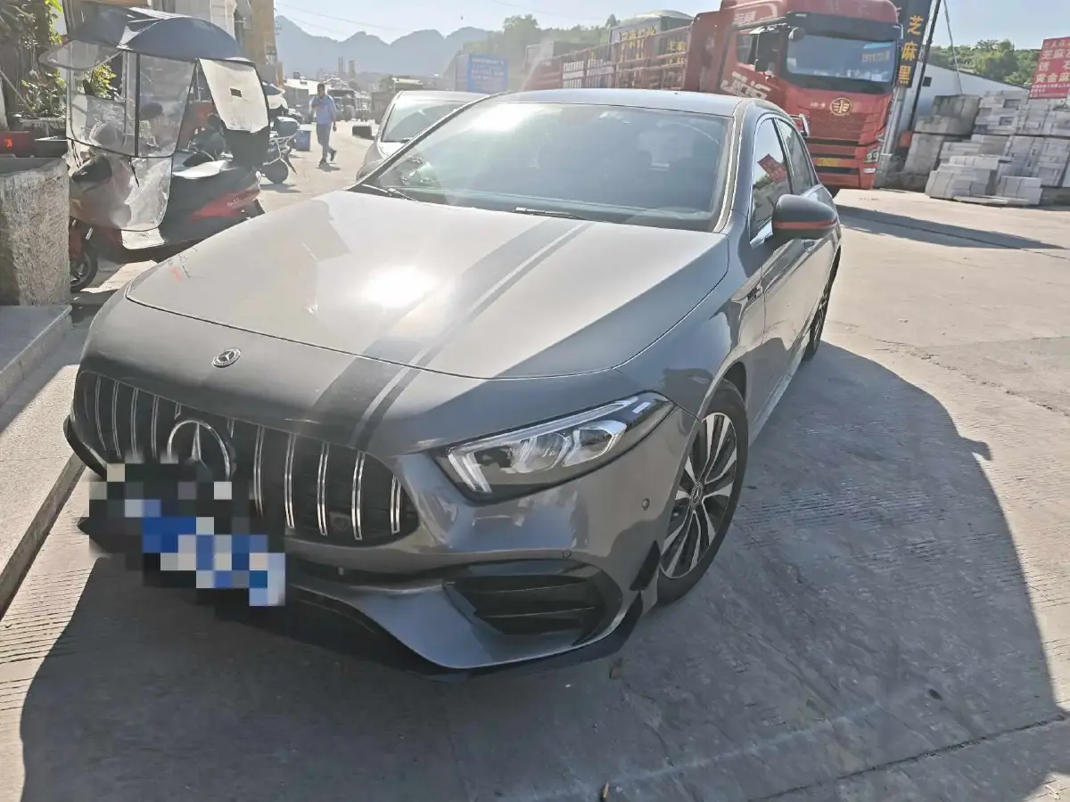 2022 Mercedes-Benz A Class 1.3T 163HP L4 7DCT