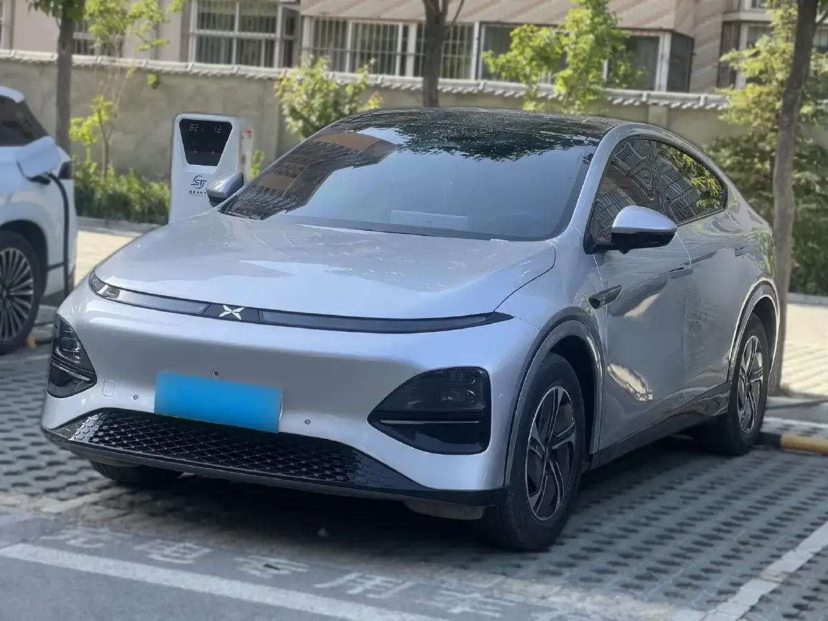 2023 Xpeng G6 BEV 66KWH