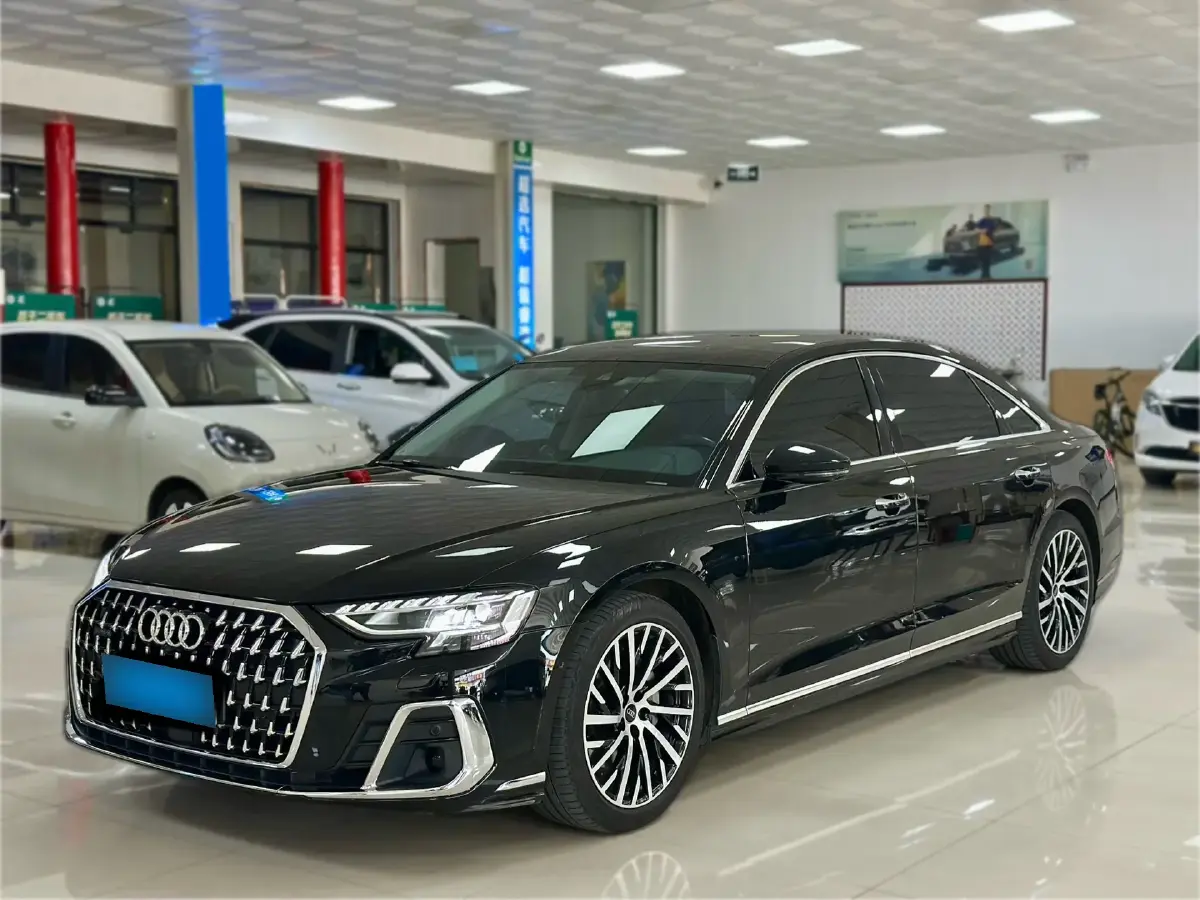2024 Audi A8 3.0T 286HP V6 8AT