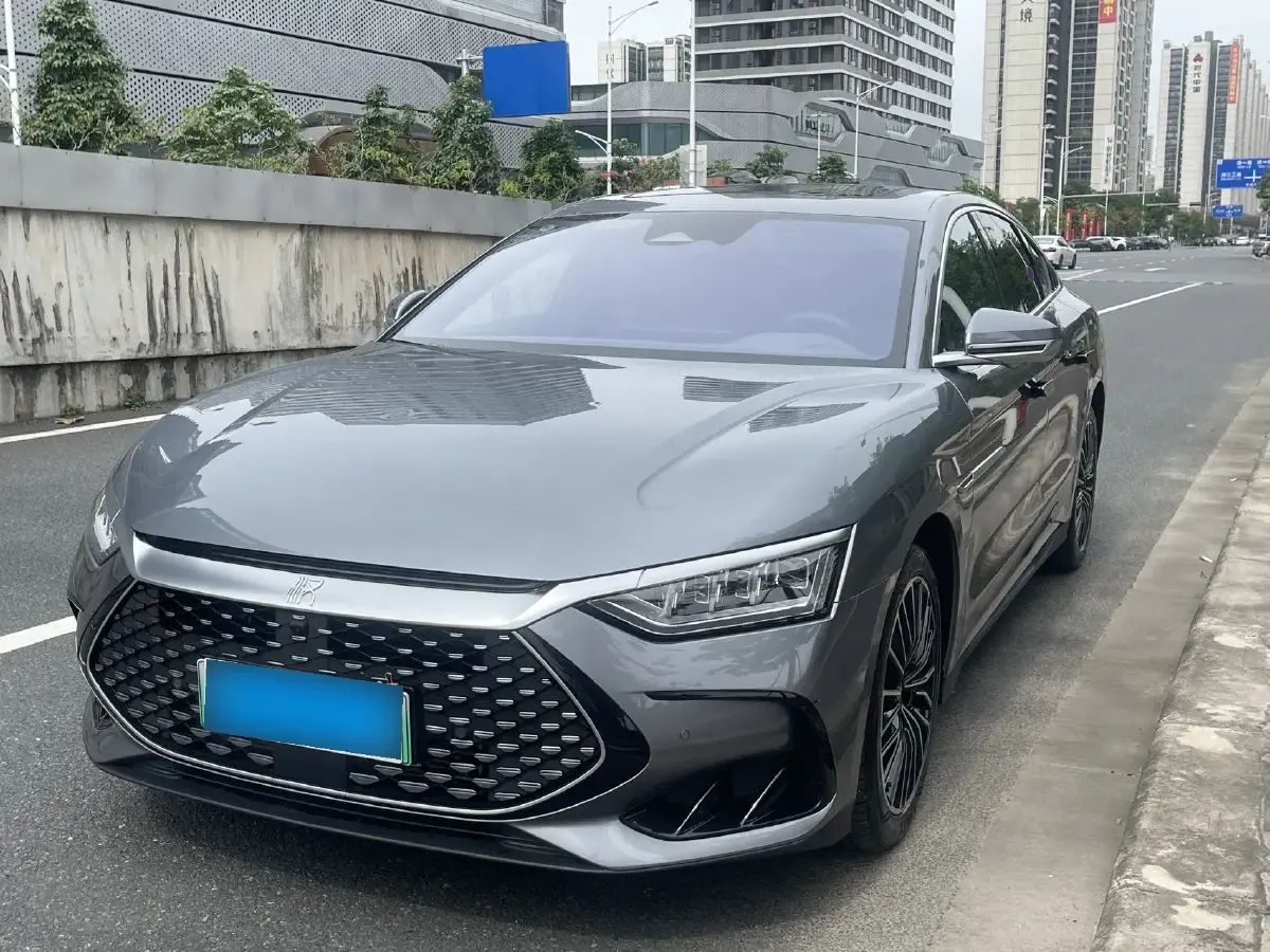 2022 BYD Han 1.5T 139HP L4 E-CVT PHEV 18.3KWH