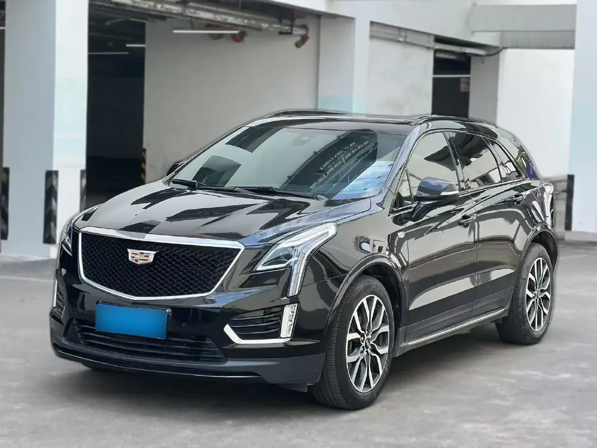 2022 Cadillac XT5 2.0T 237HP L4 9AT