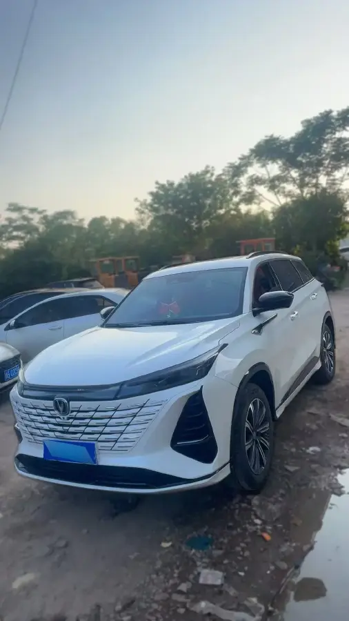 2022 ChangAn CS75 Plus 1.5T 188HP L4 8AT