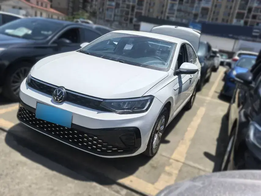 2023 Volkswagen Lavida 1.5L 110HP L4 5MT