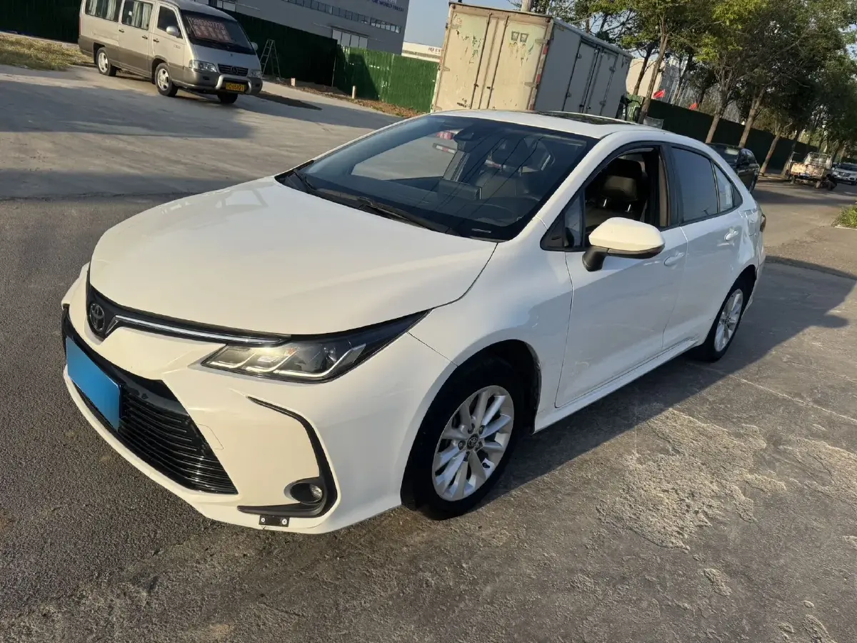 2021 Toyota Corolla 1.2T 116HP L4 CVT