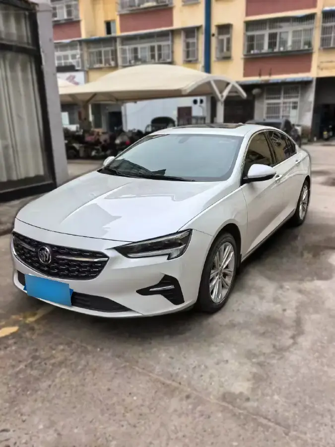 2023 Buick Regal 2.0T 237HP L4 9AT